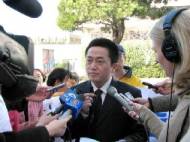 Image for article M. Charles Li expose son expérience sur la persécution par le PCC et attire l’attention des médias (Photo)