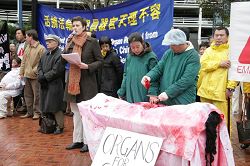 Image for article Sydney : Les pratiquants de Falun Gong appellent à la fin de la persécution au Congrès international de la Société de Transplantation (photos)