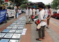 Image for article Malaisie : Des activités en soutien aux 43 millions de personnes ayant renoncé au Parti communiste Chinois et à ses organisations affiliées ont lieu dans deux villes (Photos)