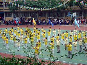 Image for article Taiwan : Les pratiquants de Falun Gong font la démonstration des exercices à l'Ecole élémentaire Wanda à Taipei (Photos)