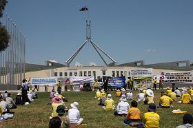 Image for article Australie : Manifestation sur la Colline parlementaire pour demander la fin de la persécution (Photos)