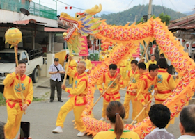 Image for article Des pratiquants de Falun Gong apportent la culture traditionnelle chinoise lors des célébrations de la Mi-automne en Malaisie (Photos)