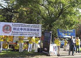 Image for article Espagne : Protester contre la persécution du Falun Gong en Chine à l'ambassade de Chine à Madrid