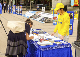 Image for article Vancouver : La population soutien la poursuite judiciaire contre l'ancien dictateur chinois pour la persécution du Falun Gong