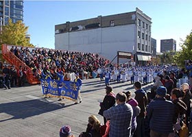 Image for article La fanfare du Falun Gong participe au défilé de Thanksgiving au Canada
