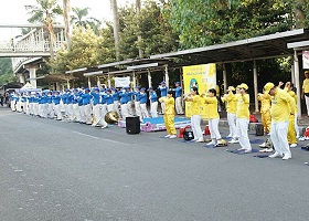 Image for article Jakarta, Indonésie : Activités festives pour célébrer la Journée mondiale du Falun Dafa