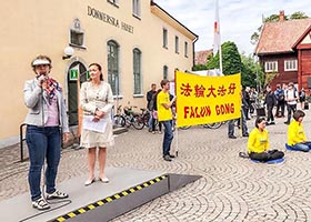 Image for article Suède : Les députés soutiennent le Falun Gong lors de la semaine d'Almedalen