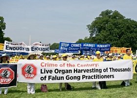 Image for article Des législateurs américains, des dirigeants d'ONG soutiennent les 18 années de résistance pacifique du Falun Gong 