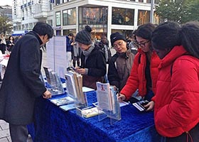 Image for article Allemagne : Les habitants de Hambourg sont reconnaissants d'avoir été informés à propos du Falun Dafa
