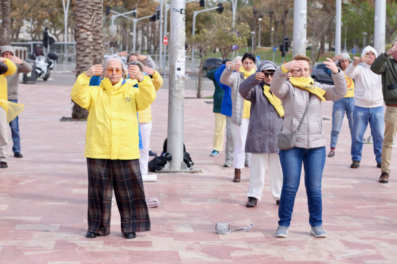 Image for article Présentation du Falun Dafa dans la ville d'Ashdod, en Israël