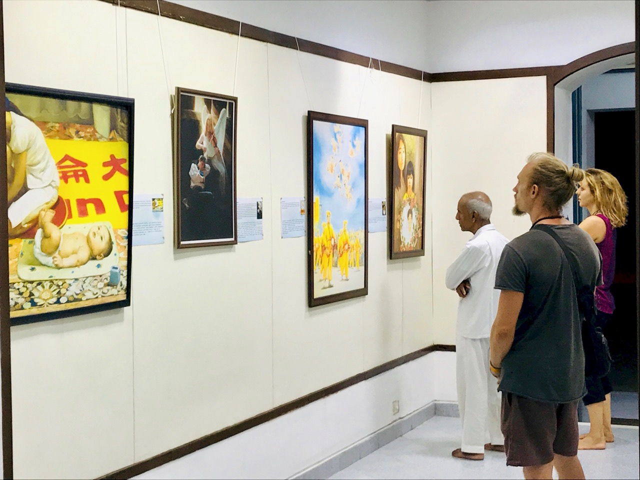 Image for article L'exposition L’Art de Zhen Shan Ren émeut les visiteurs à Pondichéry, en Inde