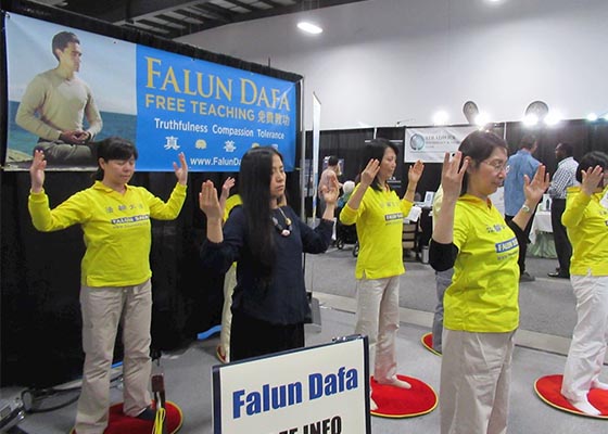 Image for article Canada et Autriche : Présentation du Falun Gong dans des évènements communautaires locaux