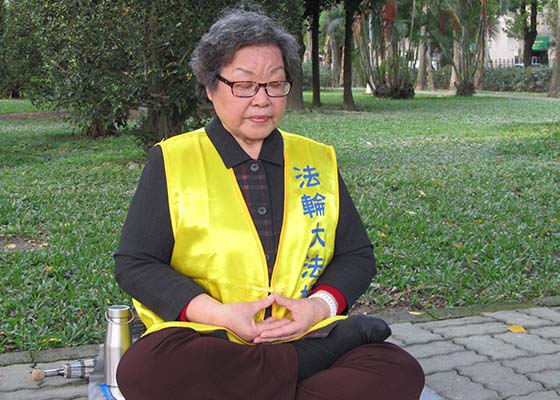 Image for article Une dame de 85 ans apprécie la vie depuis qu'elle pratique le Falun Dafa