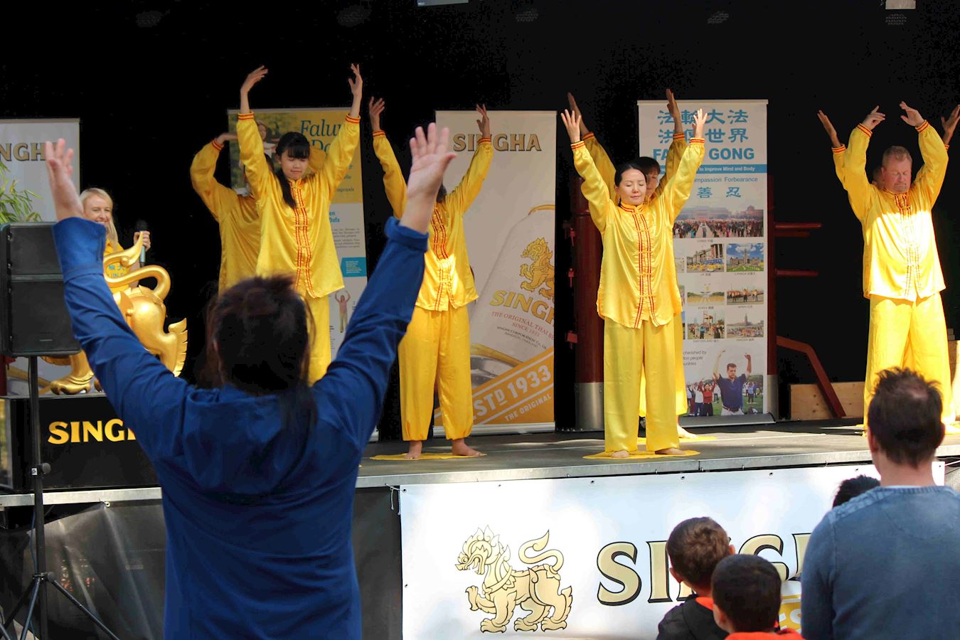 Image for article Suisse : Manifester la sérénité du Falun Dafa au Festival de l'Asie à Zurich