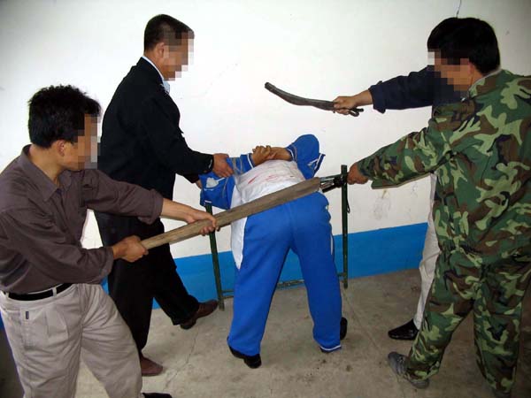 Image for article Arrêté alors qu'il allait rendre visite à sa fille, un homme du Heilongjiang est condamné à trois ans de prison