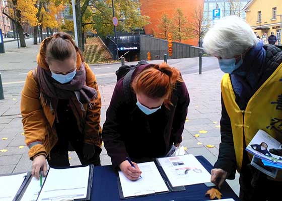 Image for article Helsinki : Collecte de signatures pour mettre fin à la persécution en Chine