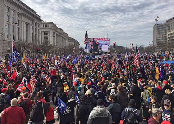 Image for article Washington DC : Rassemblement de centaines de milliers de personnes pour soutenir le président Trump et prier pour l’Amérique