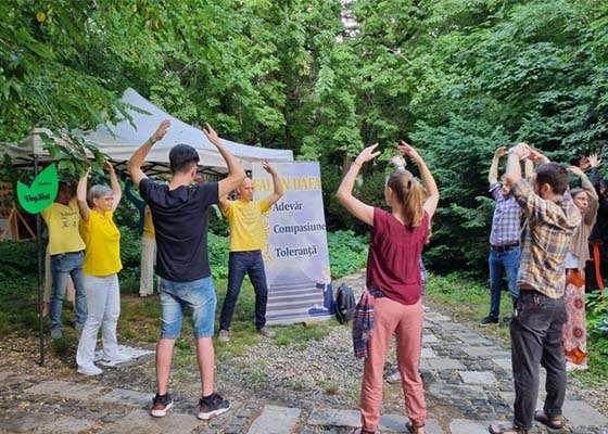 Image for article Roumanie : Le Falun Dafa au VegFest de Bucarest