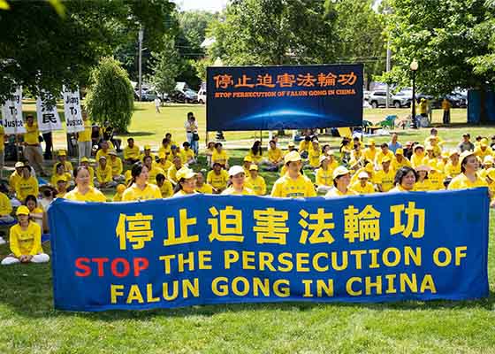 Image for article New York : Une activité dans le comté d’Orange permet de sensibiliser les gens à la persécution du Falun Dafa