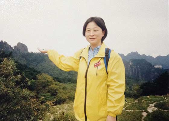 Image for article Une femme de Shanghai arrêtée une sixième fois pour sa croyance dans le Falun Gong