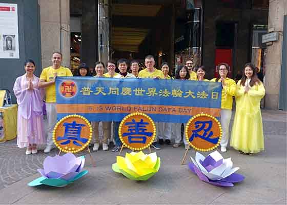 Image for article Italie : Des pratiquants ont organisé des événements dans six villes pour célébrer la Journée mondiale du Falun Dafa
