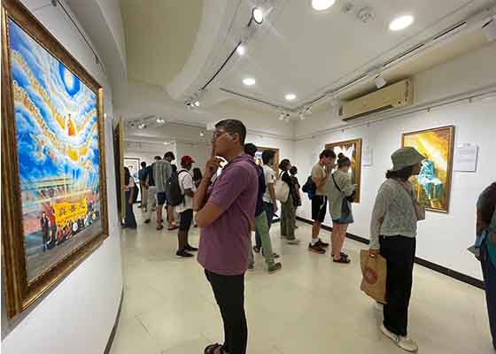 Image for article Mumbai, Inde : L’exposition « L’Art de Zhen-Shan-Ren » délivre un message d’espoir et de courage