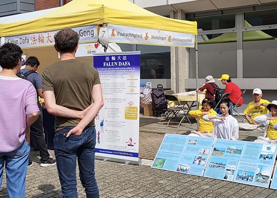 Image for article Belgique : Le Falun Dafa bien accueilli lors du Festival annuel de la paix