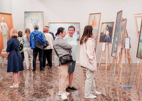 Image for article Moscou, Russie : L’exposition internationale L’Art de Zhen-Shan-Ren séduit les visiteurs