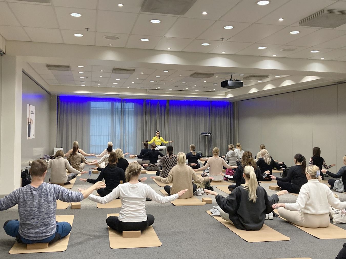 Image for article Helsinki, Finlande : Présentation du Falun Dafa à l’Expo Santé publique