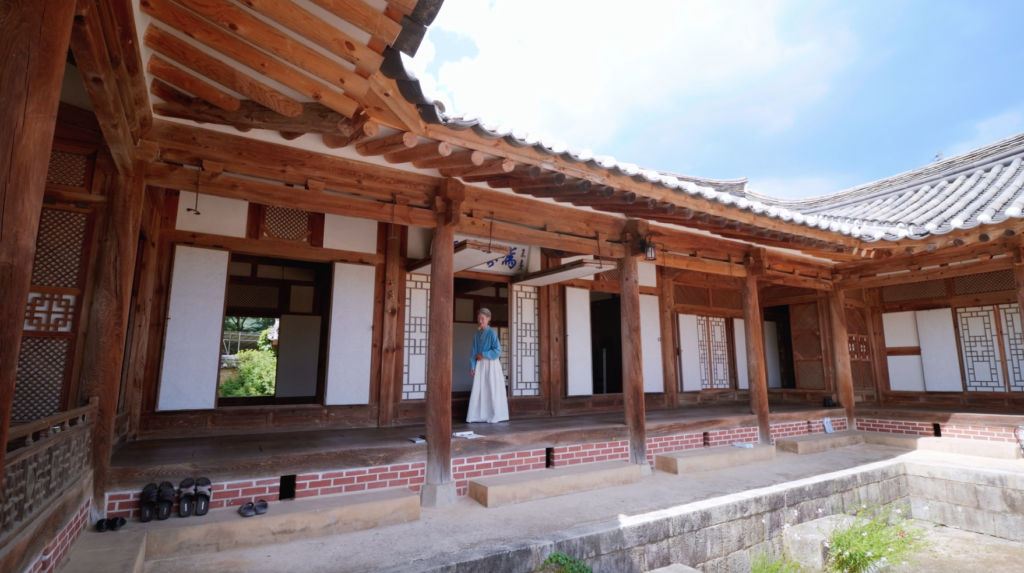 Image for article Corée du Sud : Le secret de santé de la propriétaire d’une maison historique