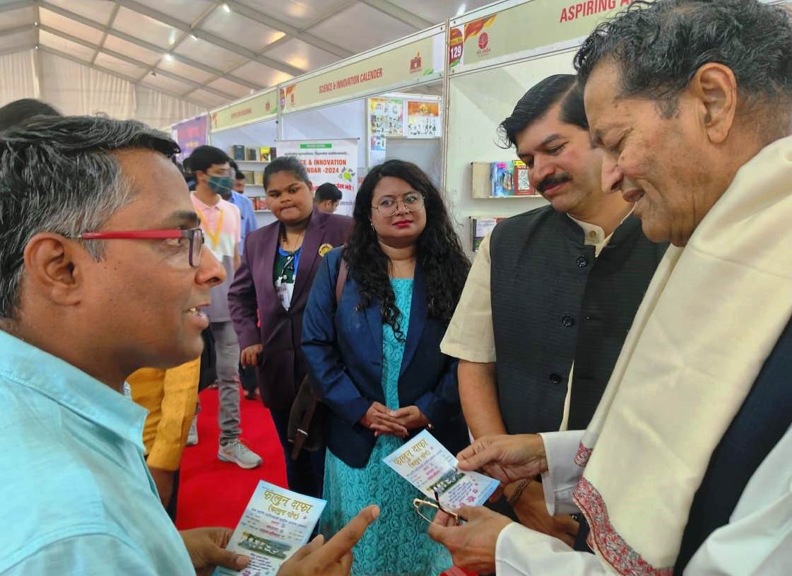 Image for article Inde : Le Falun Dafa présenté au premier Salon annuel du livre de Pune