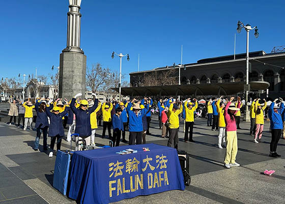 Image for article Les miracles du Falun Dafa et la gratitude envers Maître Li
