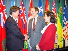 Image for article Central News Agency : Lin Shenli, exprime sa gratitude au député canadien M. Cotler