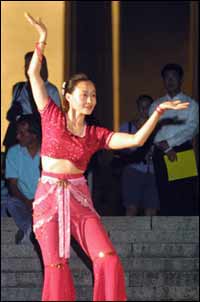 Image for article Mettre fin à la persécution du Falun Gong, manifestation de 1,500 personnes