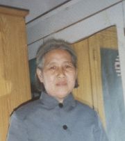Image for article Mme Xie Fengting, de la province du Hebei, est décédée en 2002 en résultat de la brutalitéde la police (Photo)
