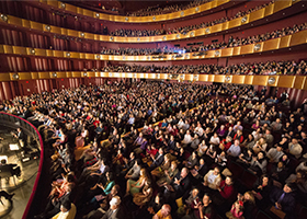 Image for article Shen Yun crée des souvenirs impérissables pour les amateurs de théâtre de New York (photos)