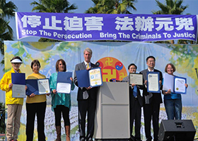 Image for article Los Angeles : Un rassemblement pour mettre fin à la persécution du Falun Gong en plus de dénoncer l’atrocité du prélèvement forcé d’organes (Photos)