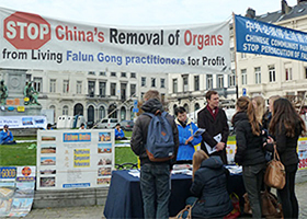 Image for article Belgique : Une manifestation devant le Parlement de l’Union Européenne pour demander aux législateurs d’adopter une résolution au sujet des prélèvements d’organes
