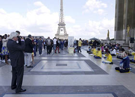 Image for article Paris, France : « Le Falun Gong n'est pas seulement le trésor de la Chine, c'est le trésor du monde »