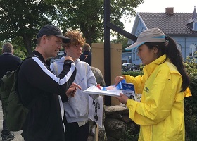 Image for article Bornholm, Danemark : Le Falun Gong accueilli au Folkemødet 