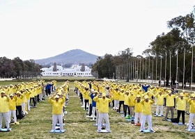 Image for article Les législateurs australiens soutiennent le rassemblement sur la Colline parlementaire de Canberra