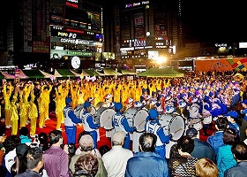Image for article Corée du Sud : Le Falun Gong a remporté la première place lors du défilé du Festival de la célébration du citoyen de la ville de Bucheon 