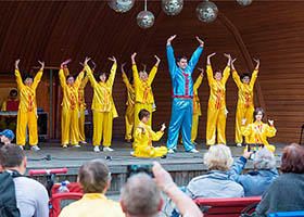 Image for article Célébrer la Journée mondiale du Falun Dafa à Moscou