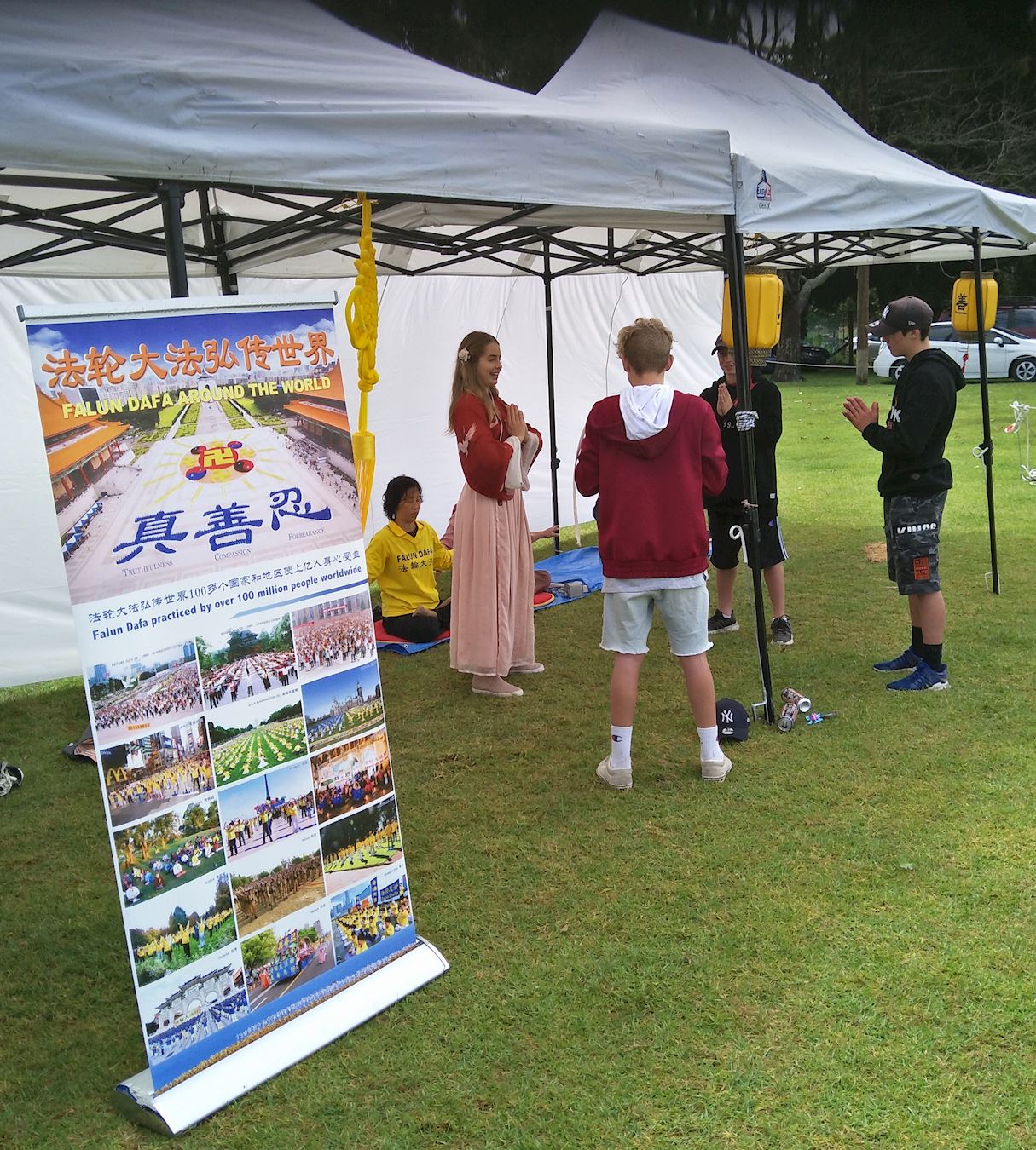 Image for article Les pratiquants de Falun Gong accueillis à la foire de Kumeu en Nouvelle-Zélande