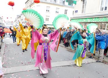 Image for article Normandie, France : Le Falun Gong, un plus lors du défilé du Nouvel An chinois