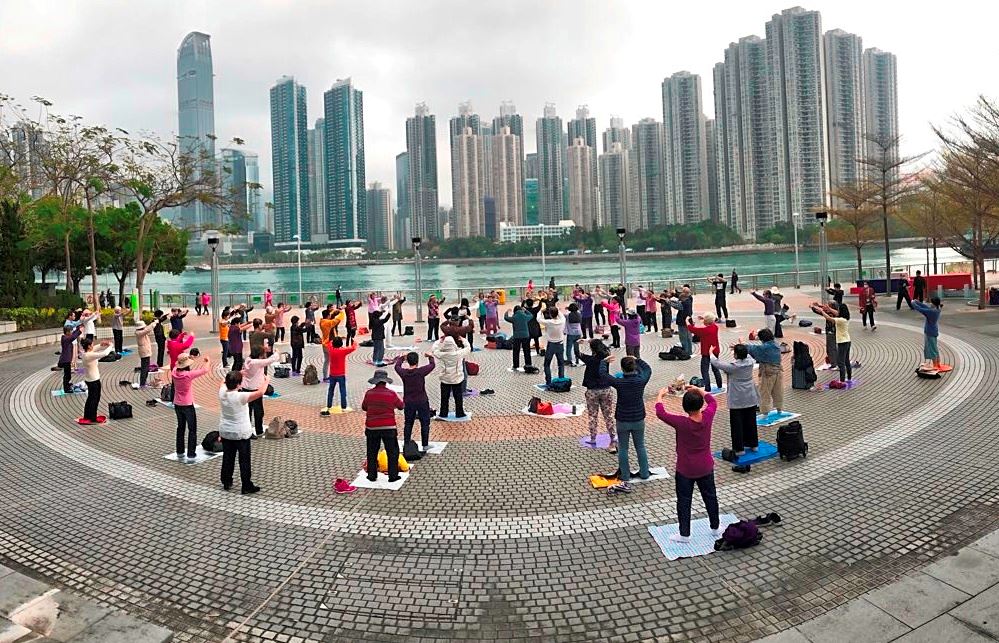 Image for article Les Hongkongais remercient les pratiquants de Falun Gong d'exposer les atrocités du PCC