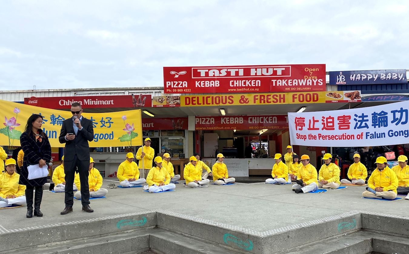 Image for article Nouvelle-Zélande : Des pratiquants présentent le Falun Dafa et sensibilisent le public à la persécution en Chine