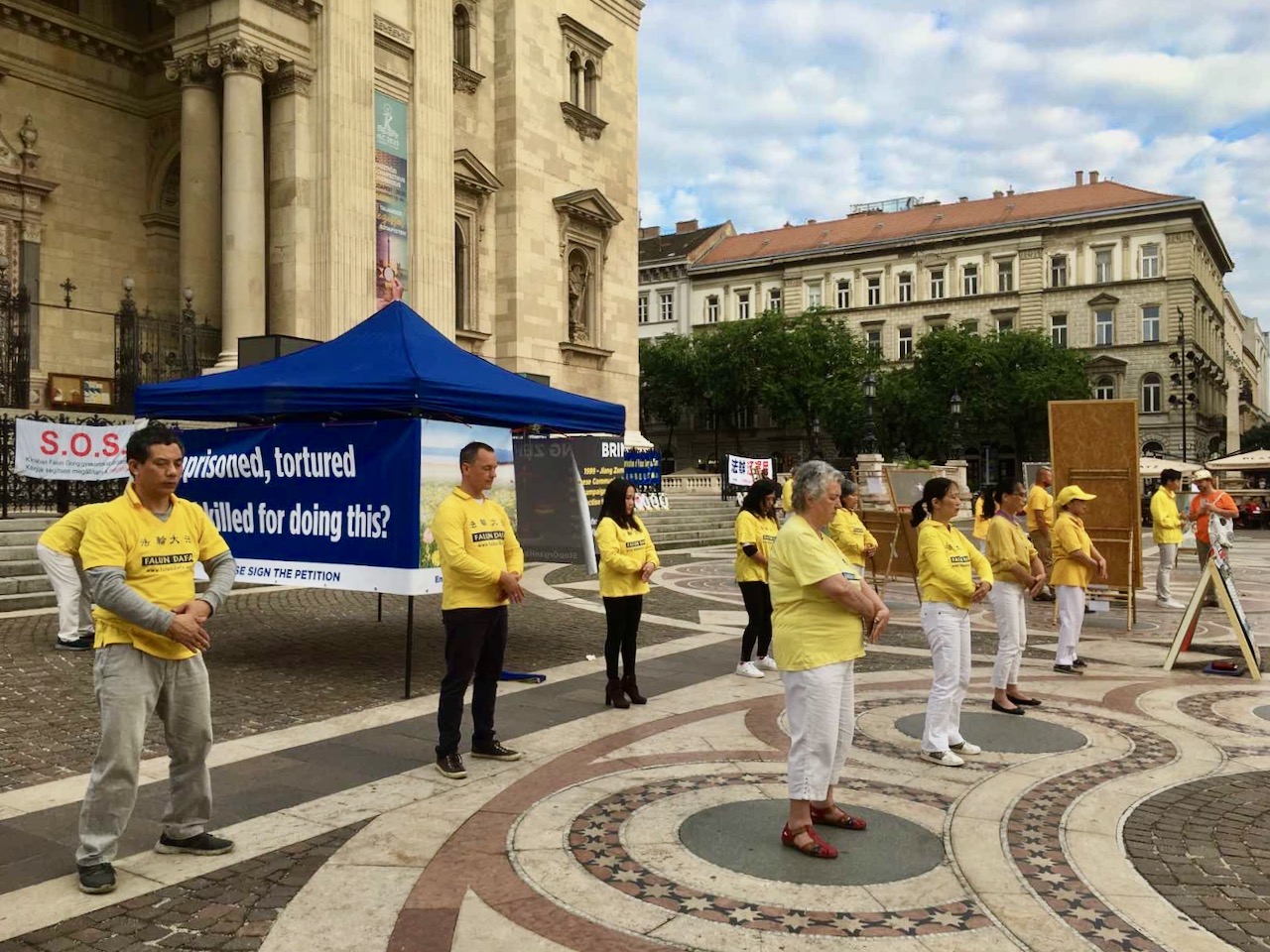 Image for article Budapest : Commémorer les vies perdues au cours des 21 années de persécution du Falun Dafa