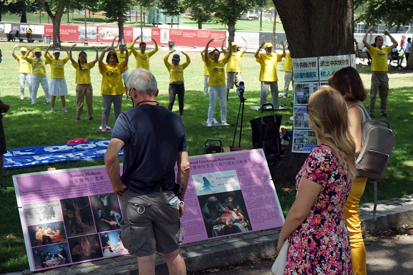 Image for article Boston, Las Vegas et Indianapolis : Des activités organisées pour présenter le Falun Gong et manifester pacifiquement contre la persécution qui dure depuis 21 ans