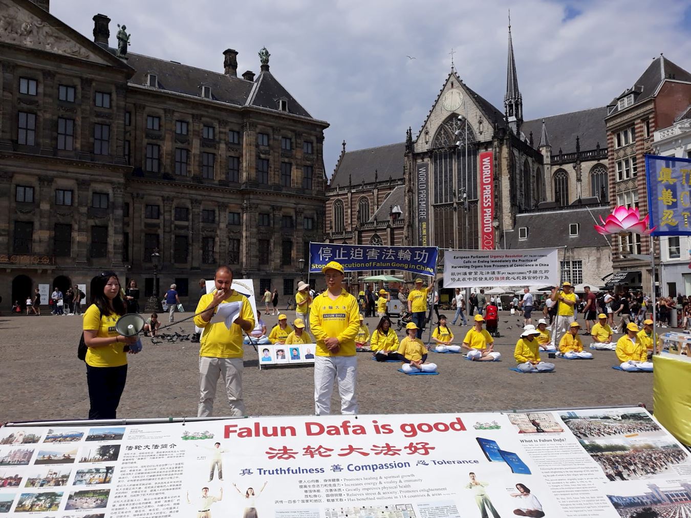 Image for article Espagne, Pays-Bas : Des activités pour mettre fin à 21 ans de persécution